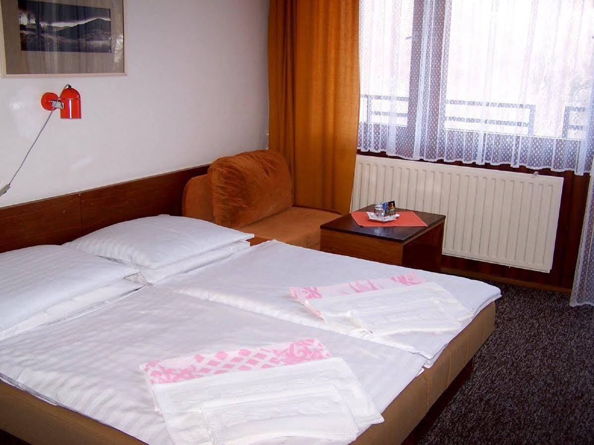 Hotel Sorea Hutnik Ii. Tatranská Lomnica Dış mekan fotoğraf